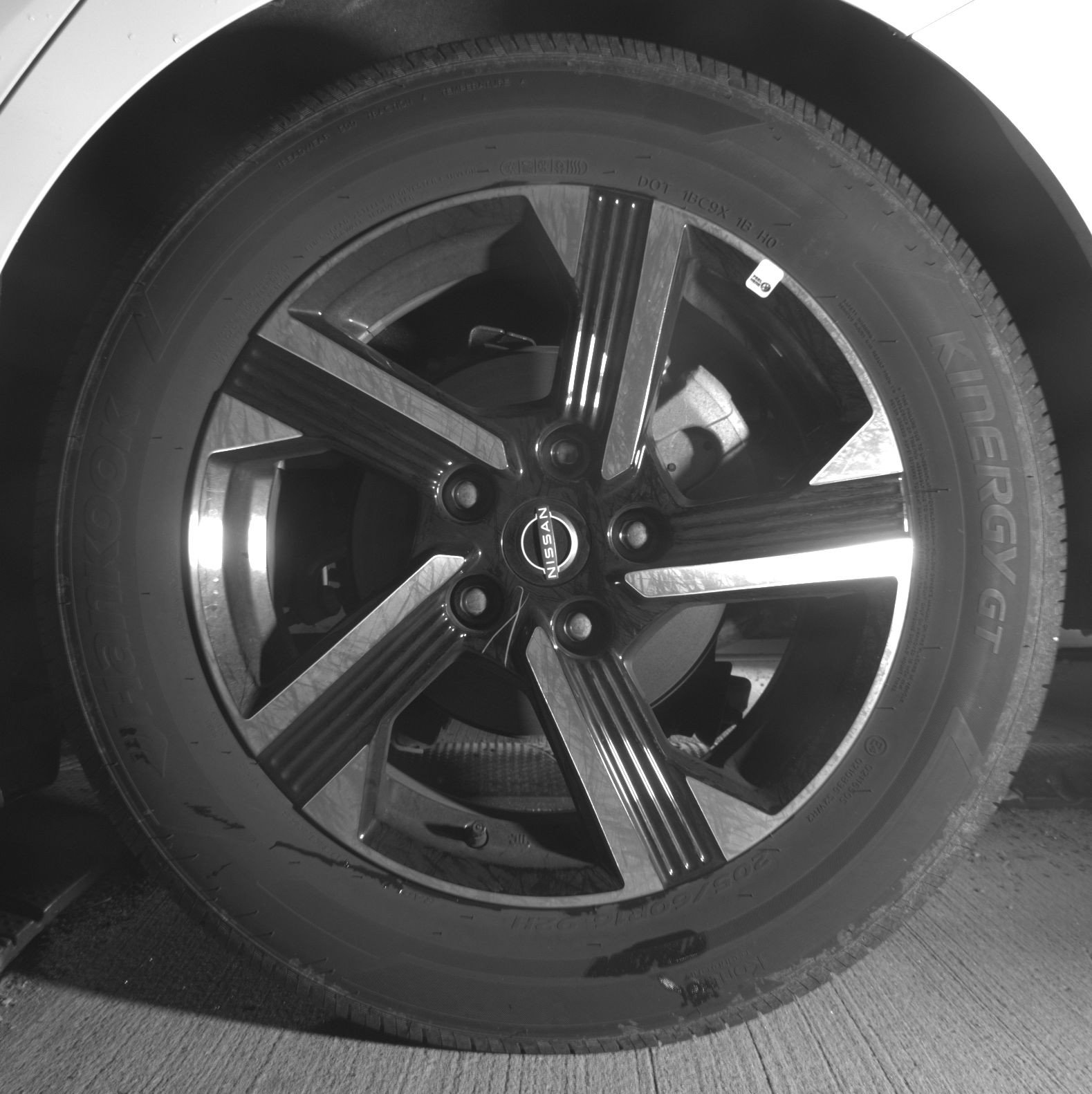 Used 2025 Nissan Sentra SV image 14