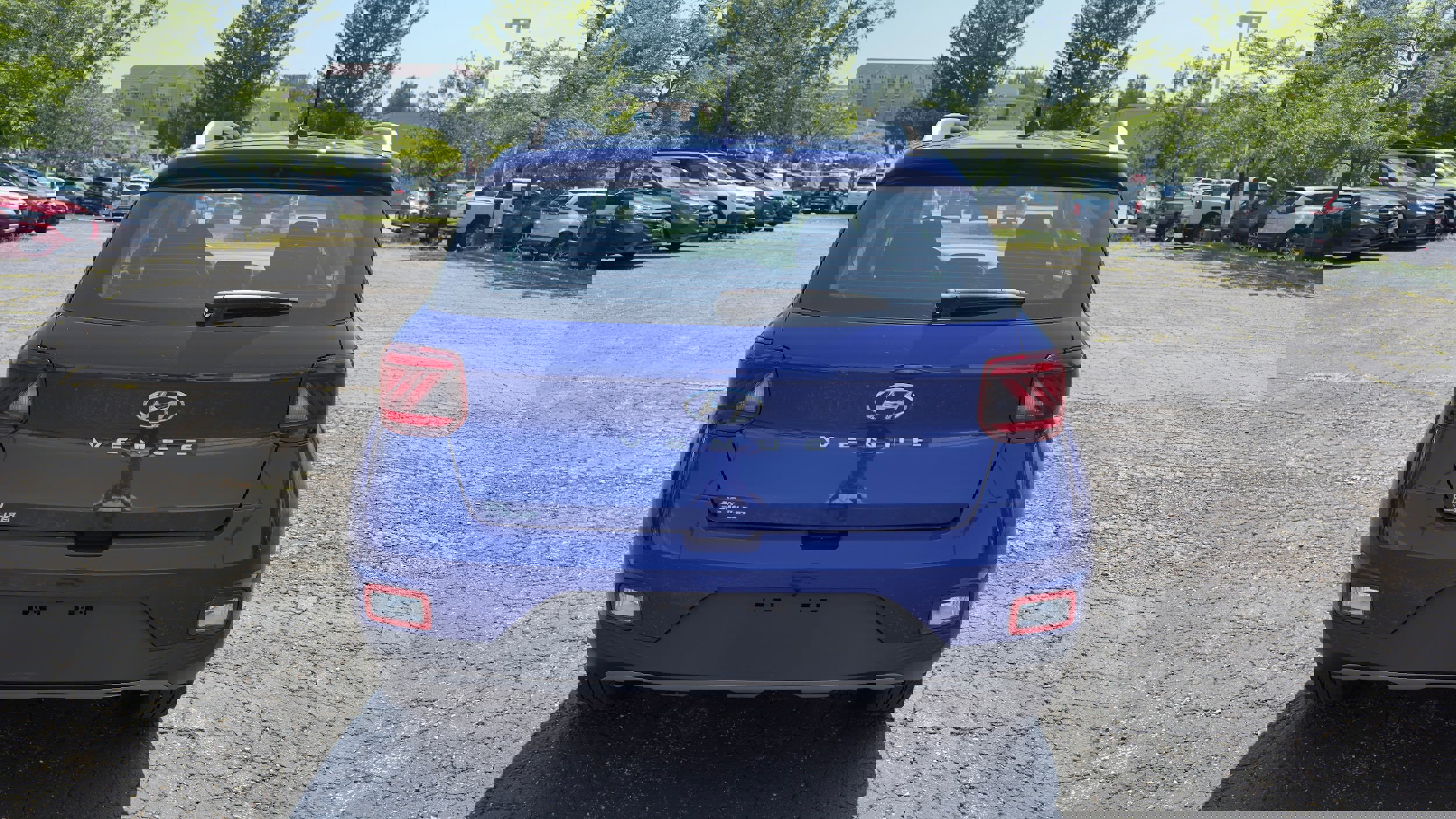 Used 2023 Hyundai Venue SEL w/ Cargo Package image 4