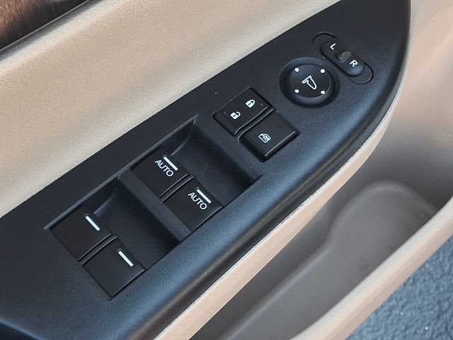Used 2013 Honda Accord EX-L image 26