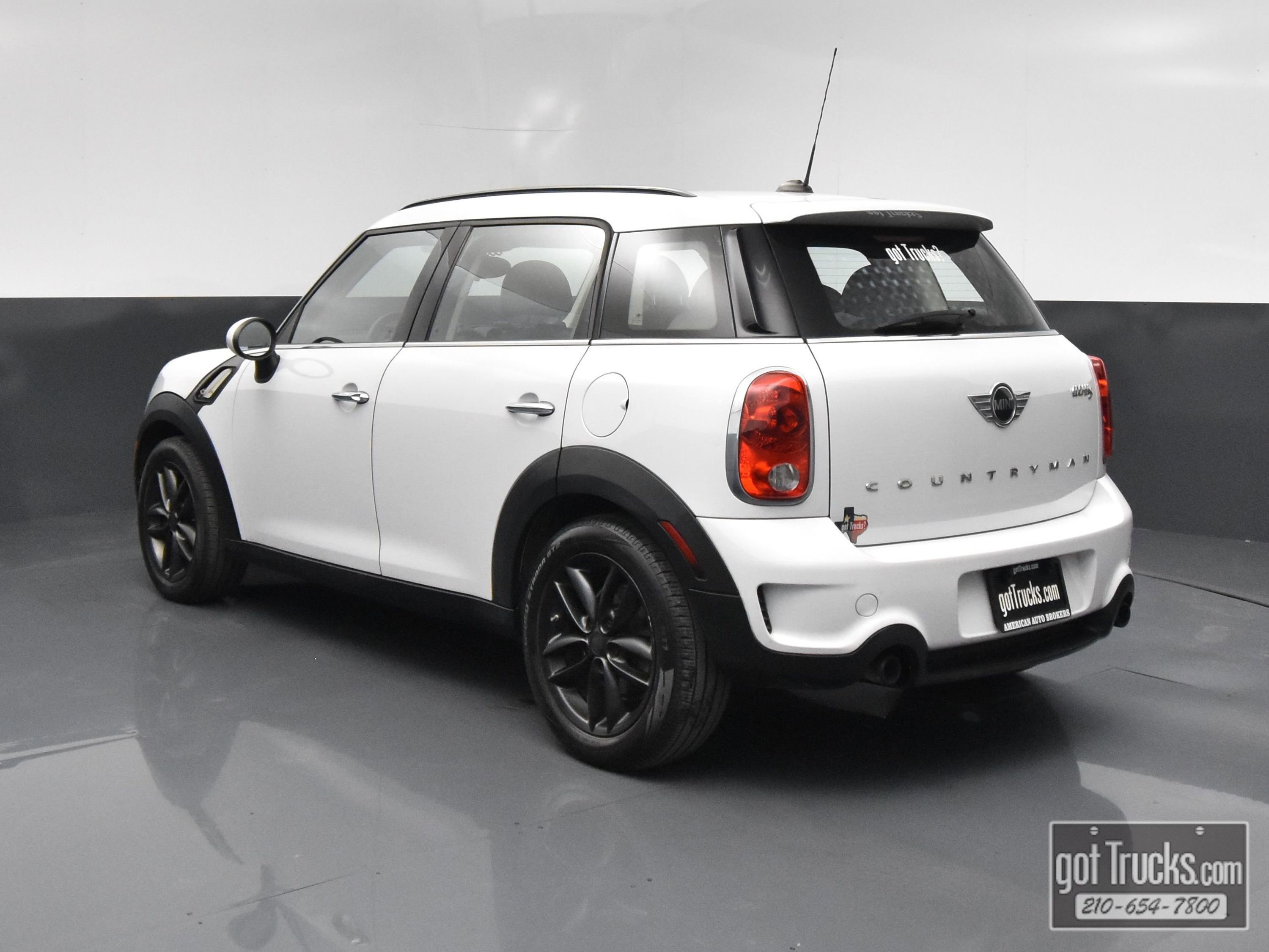 Used 2014 MINI Cooper Countryman S FWD image 5