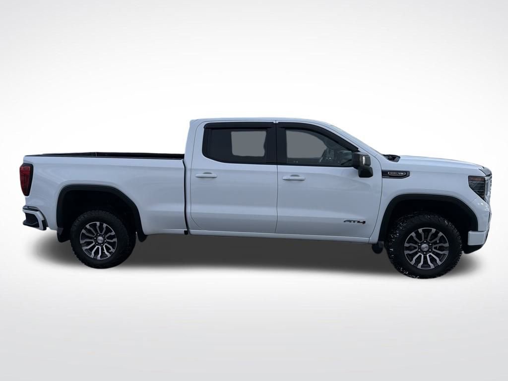 Used 2023 GMC Sierra 1500 AT4 image 5