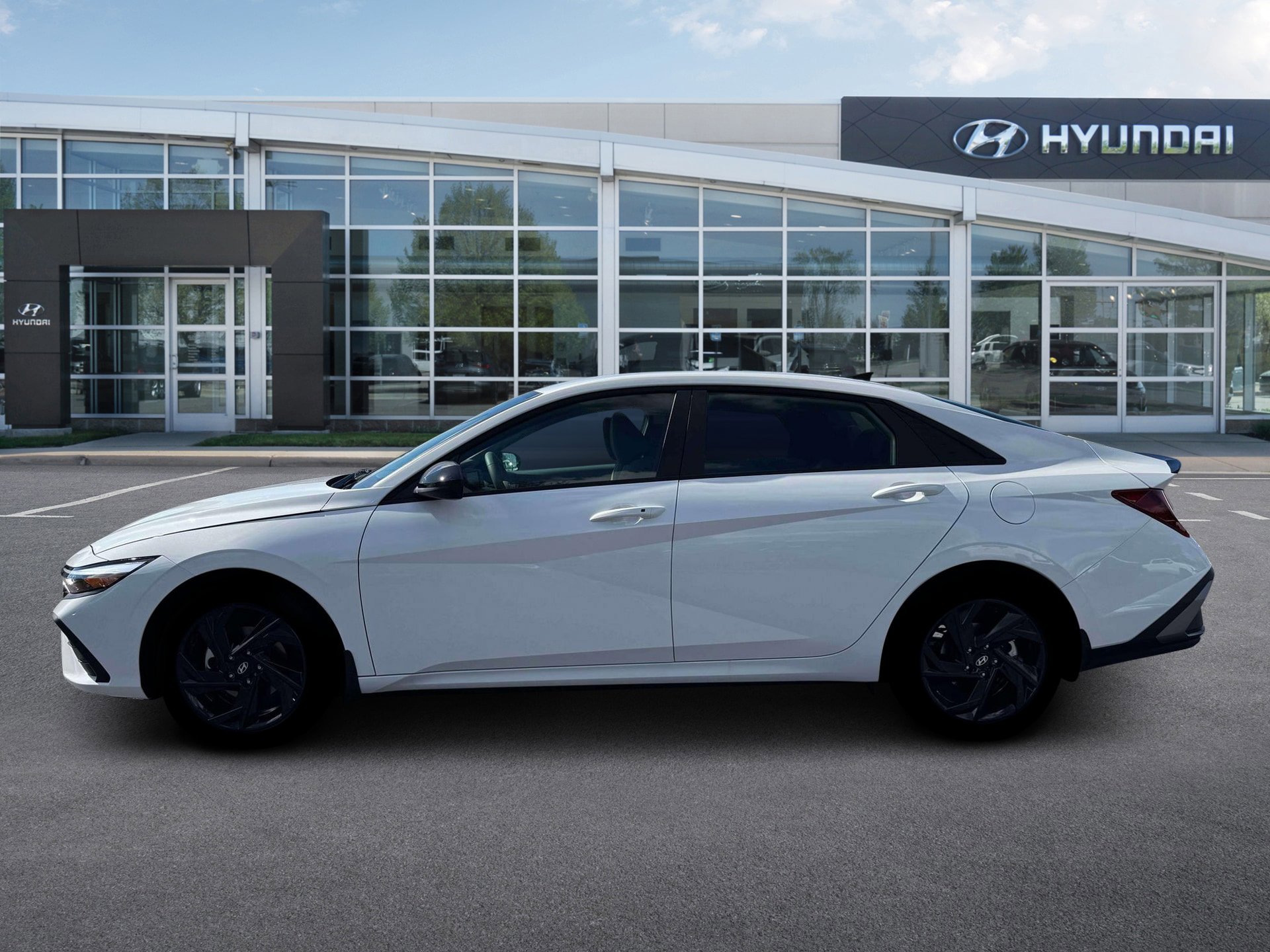 New 2026 Hyundai Elantra Sport FWD image 3