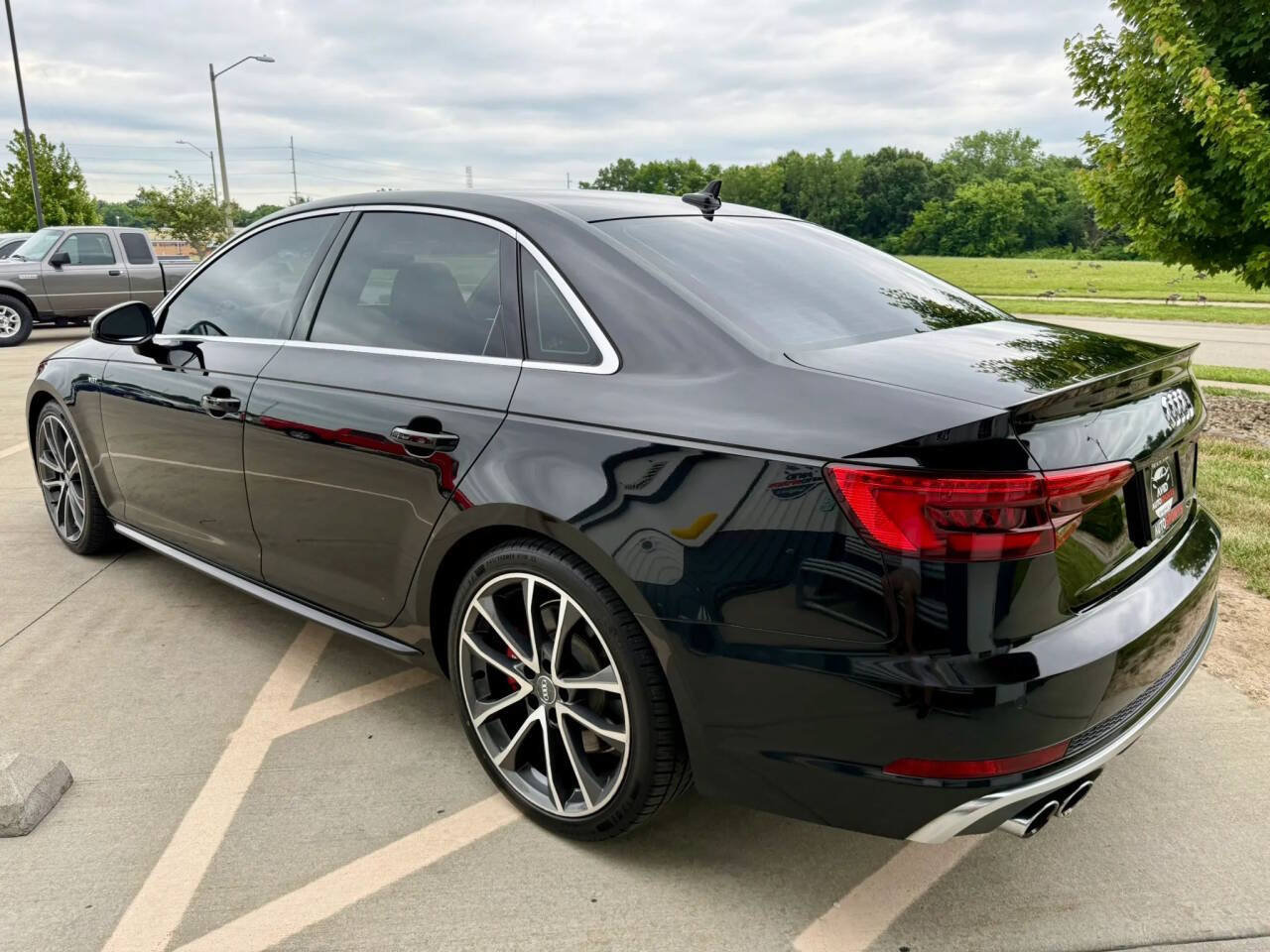 Used 2018 Audi S4 Premium Plus w/ Navigation Package AWD/4WD image 6