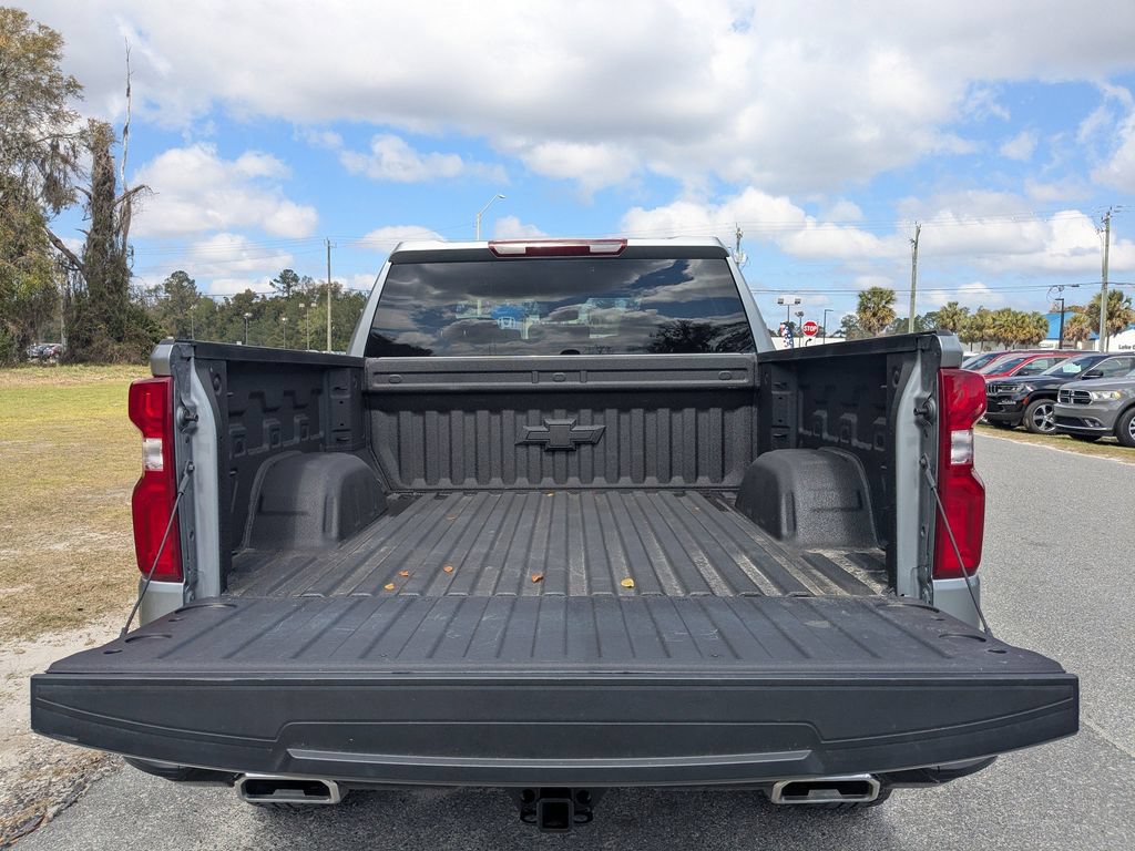 Used 2025 Chevrolet Silverado 1500 LT Trail Boss w/ Protection Package AWD/4WD image 12