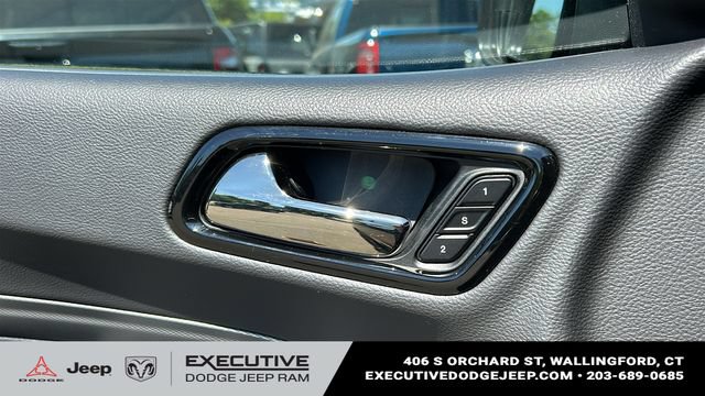 Used 2025 Dodge Durango R/T AWD/4WD image 22