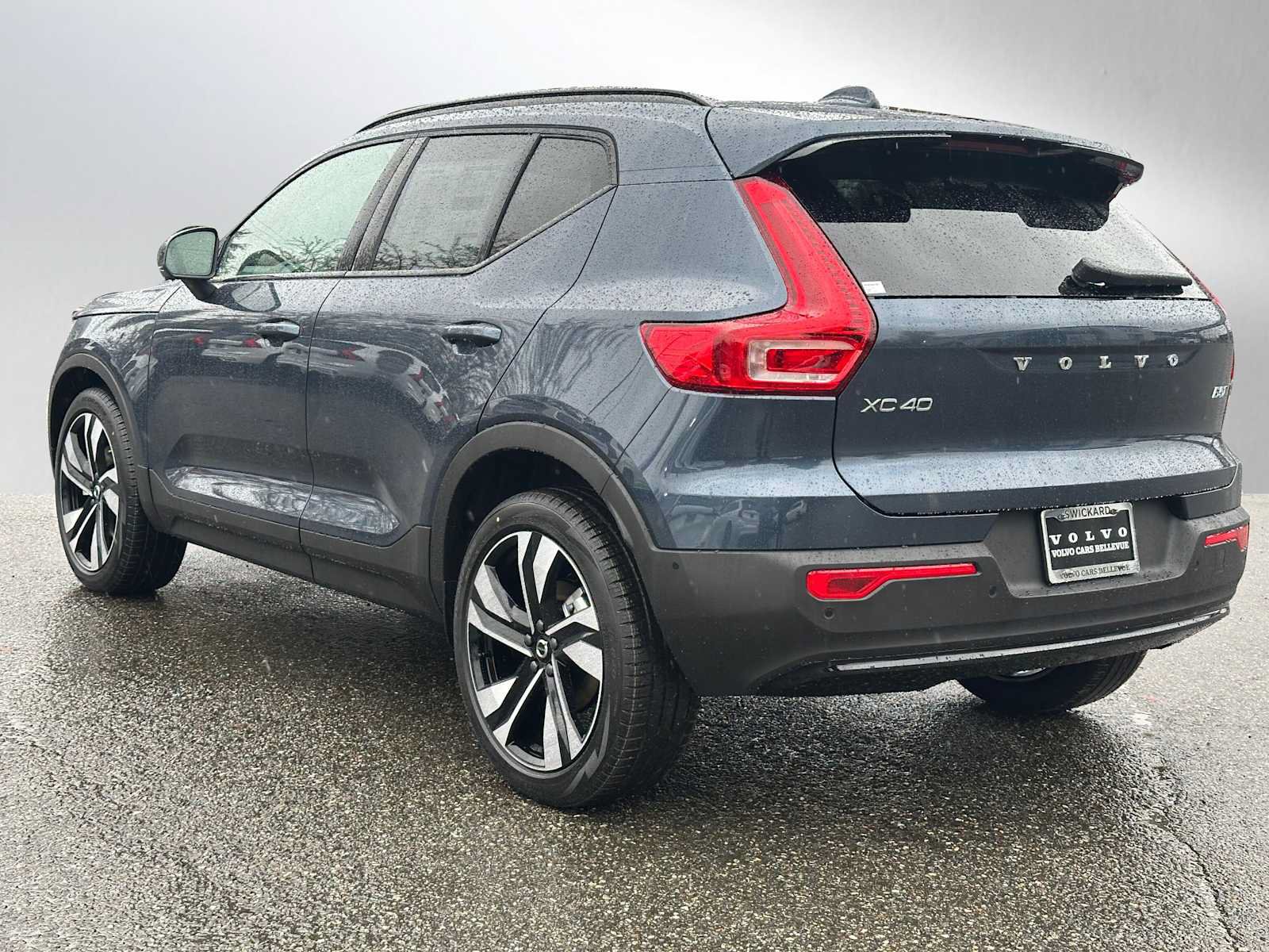 New 2026 Volvo XC40 B5 Ultra w/ Climate Package AWD/4WD image 5