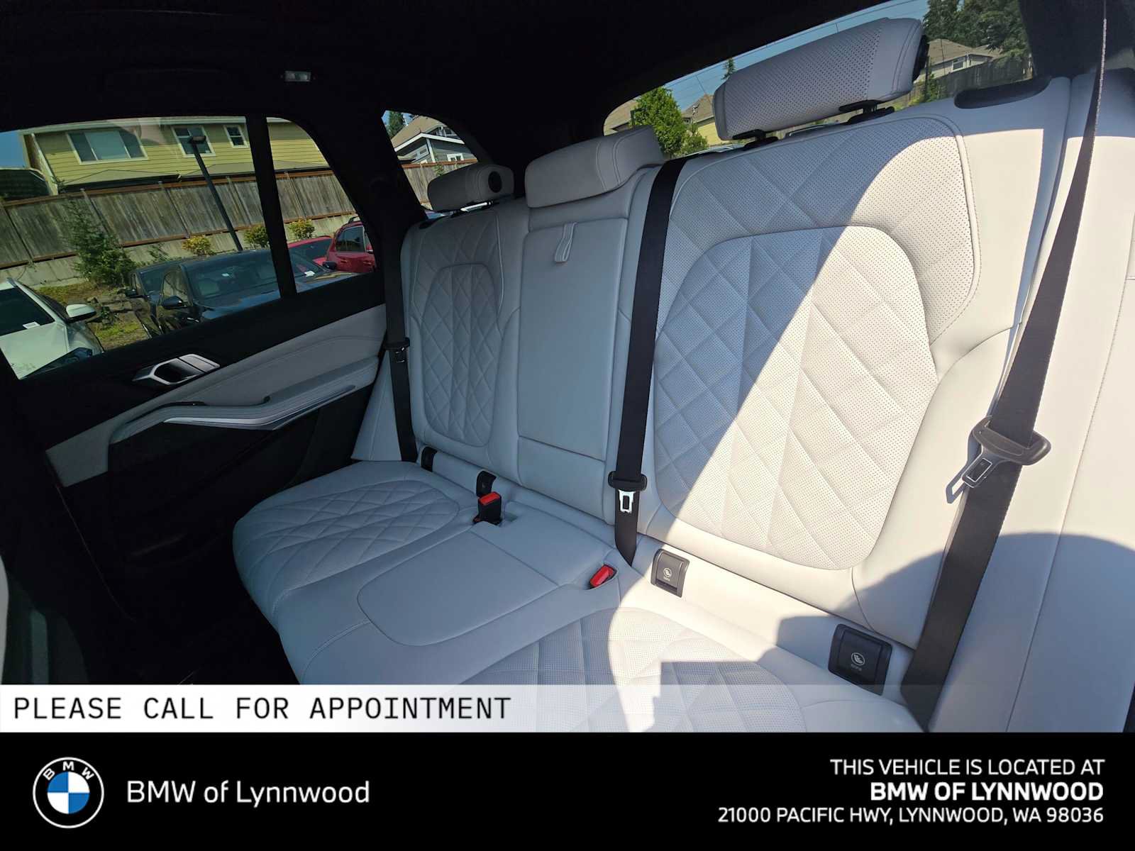 New 2026 BMW X5 xDrive50e w/ Parking Assistance Package AWD/4WD image 16
