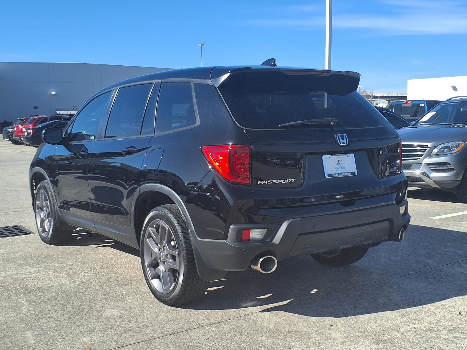 Used 2022 Honda Passport EX-L image 3