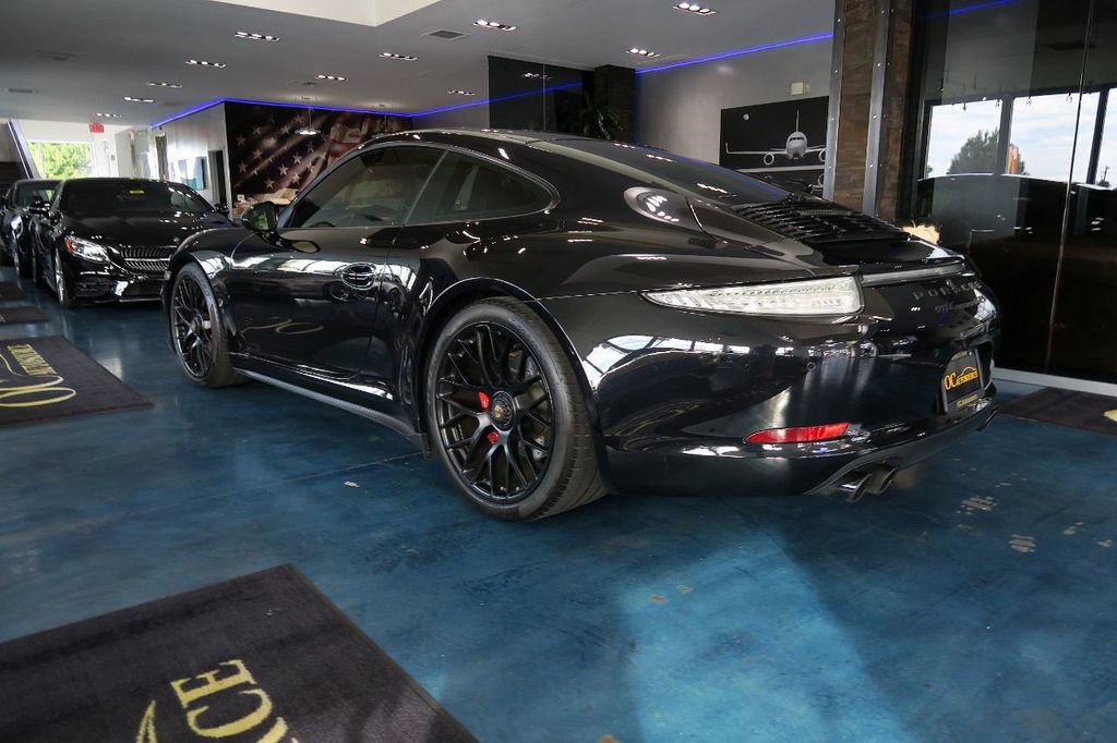 Used 2016 Porsche 911 Carrera 4 GTS image 11