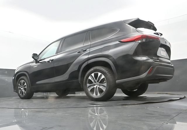 Used 2020 Toyota Highlander XLE FWD image 10