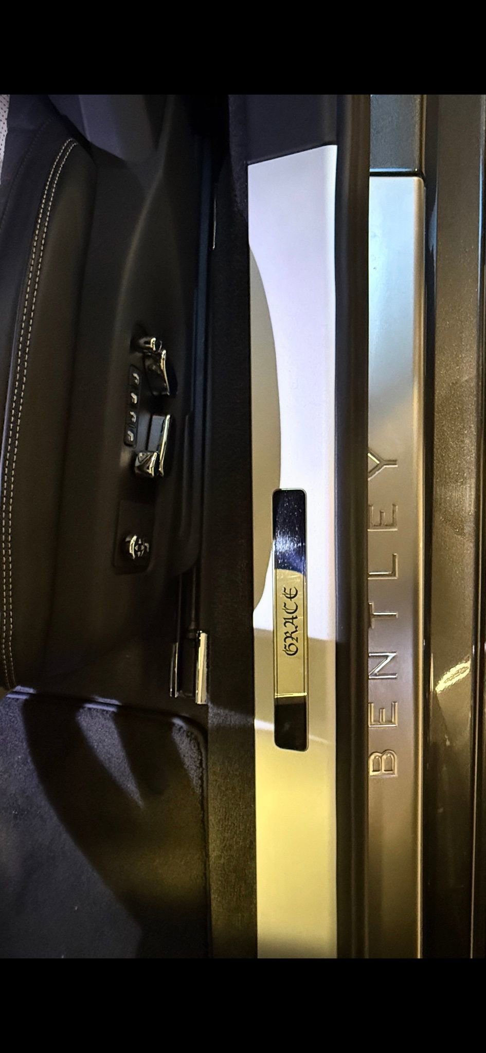 Used 2021 Bentley Continental GT Mulliner image 13