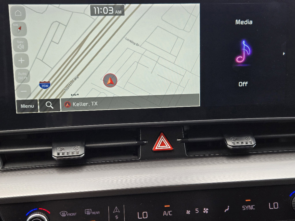 Certified 2024 Kia Sportage EX image 8