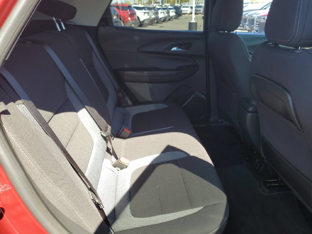 Used 2023 Chevrolet TrailBlazer LT w/ Convenience Package AWD/4WD image 26