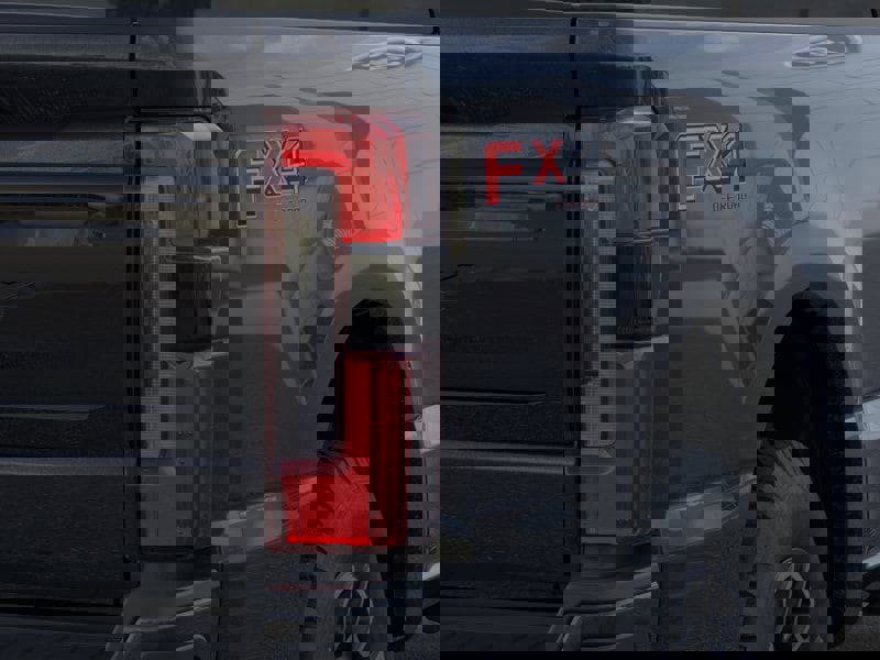 New 2026 Ford F250 Platinum w/ FX4 Off-Road Package image 21