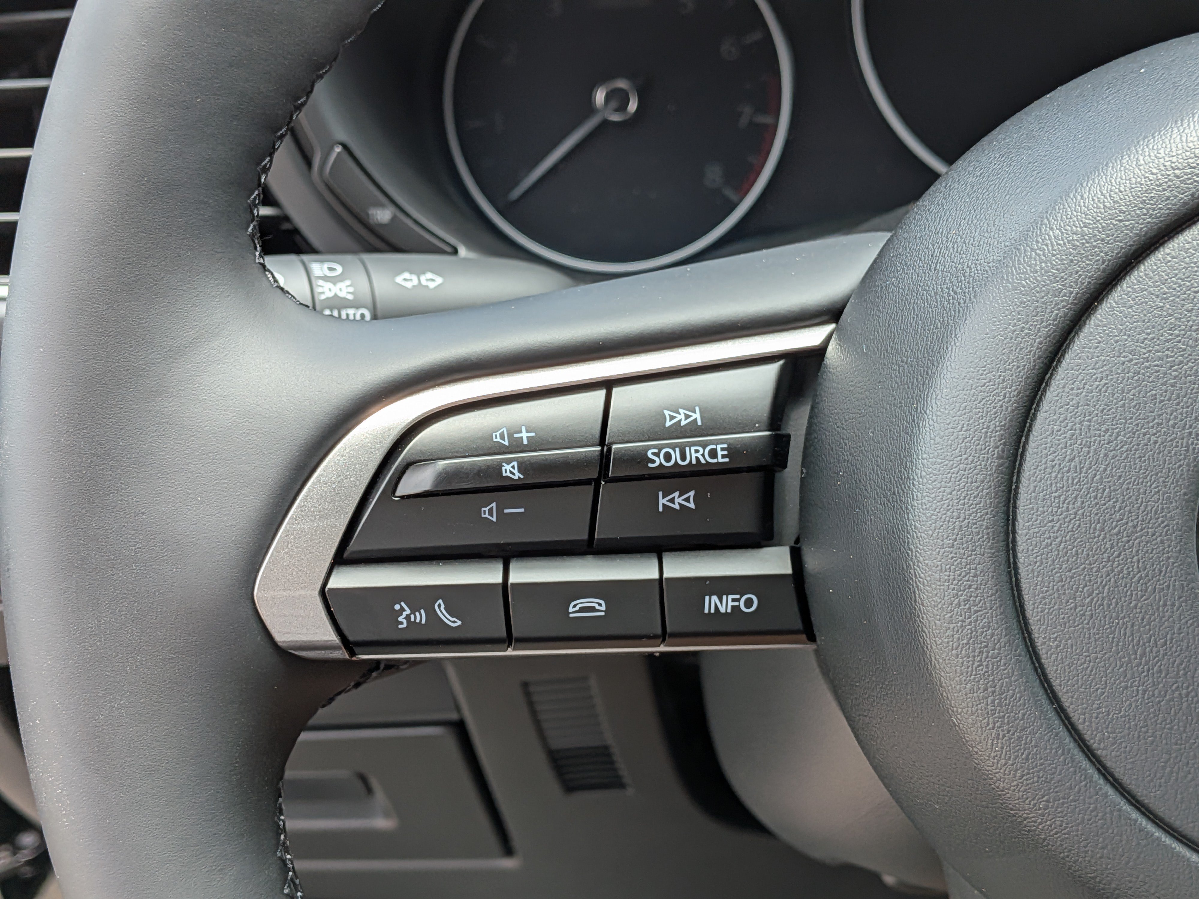New 2026 MAZDA MAZDA3 s Sport FWD image 22