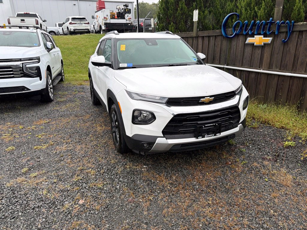 Used 2021 Chevrolet TrailBlazer LT w/ Convenience Package