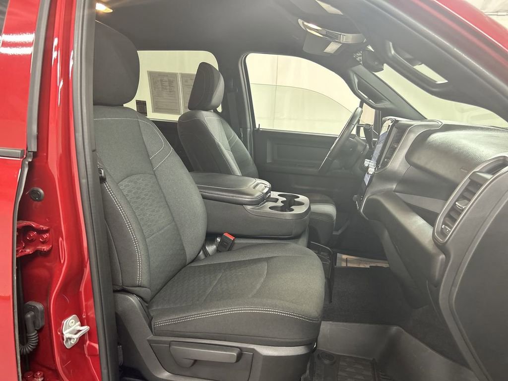 Used 2025 RAM 2500 Tradesman AWD/4WD image 23