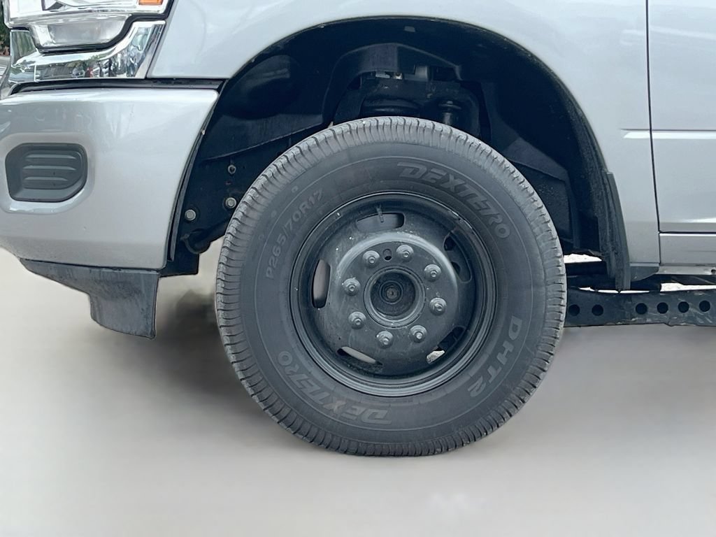 Used 2024 RAM 3500 Tradesman w/ Chrome Appearance Group AWD/4WD image 29