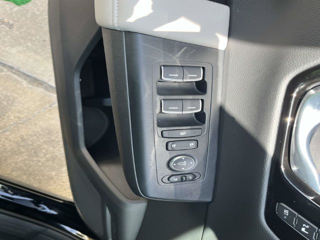 Certified 2026 Honda CR-V EX-L image 9
