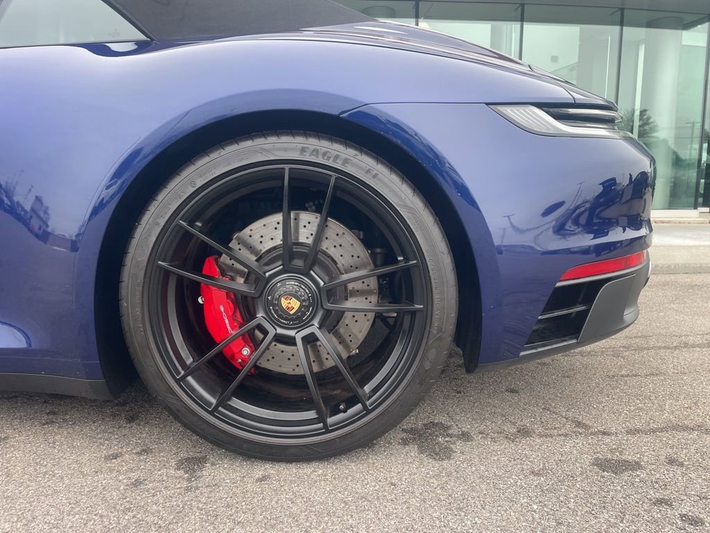 Certified 2024 Porsche 911 Carrera GTS image 14