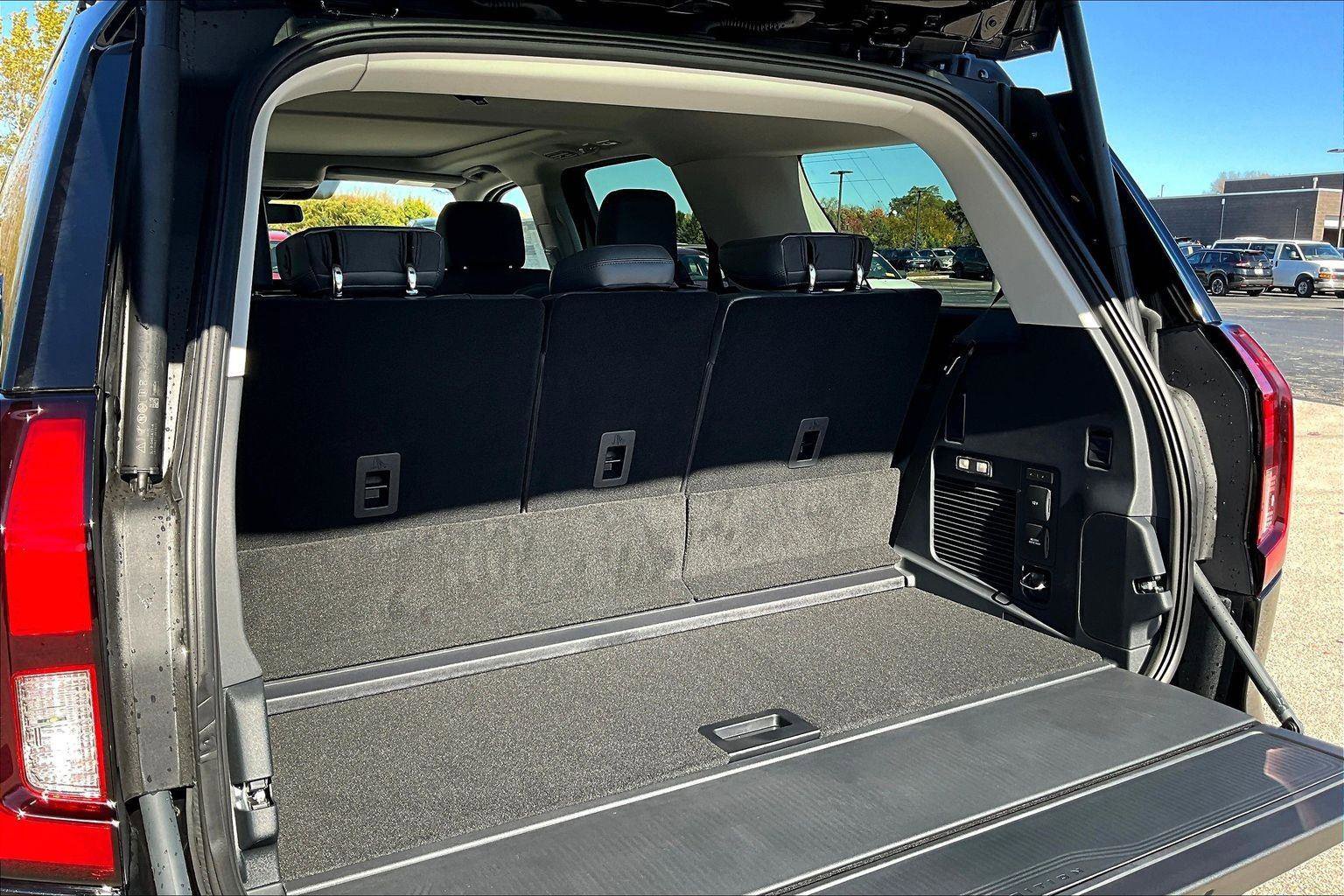 New 2025 Ford Expedition Active image 19