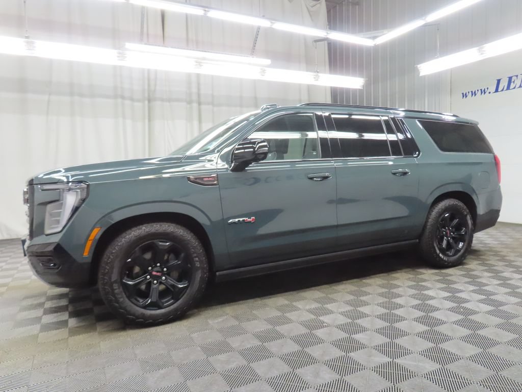 Used 2026 GMC Yukon XL AT4 Ultimate AWD/4WD image 9