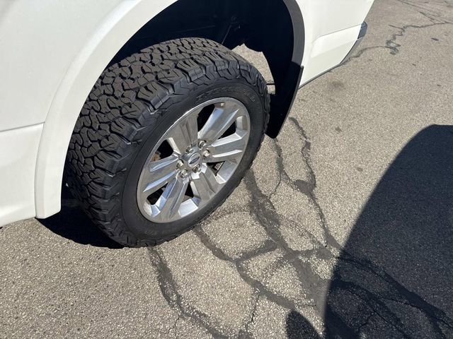 Used 2018 Ford F150 Lariat w/ Equipment Group 502A Luxury image 15