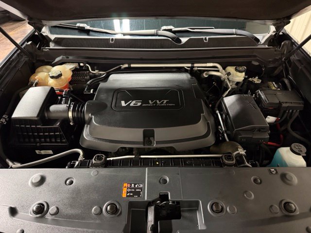 Used 2016 GMC Canyon SLE w/ All Terrain Package RWD image 39