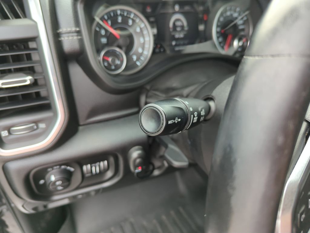 Used 2019 RAM 1500 Laramie image 21