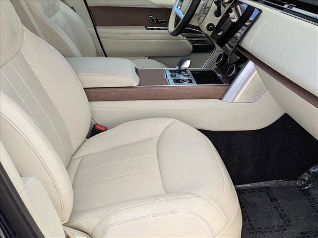 Certified 2023 Land Rover Range Rover SE image 24