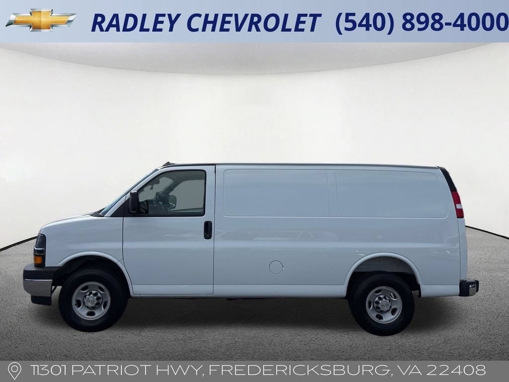 Certified 2025 Chevrolet Express 2500 w/ Driver Convenience Package RWD image 10