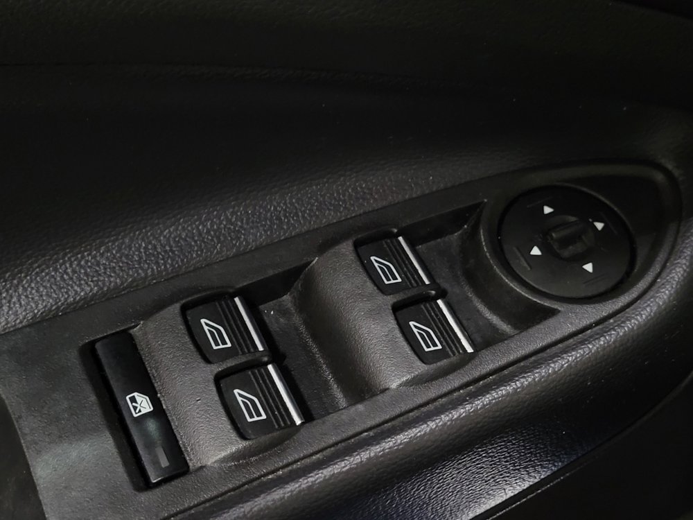 Used 2017 Ford Escape Titanium image 27