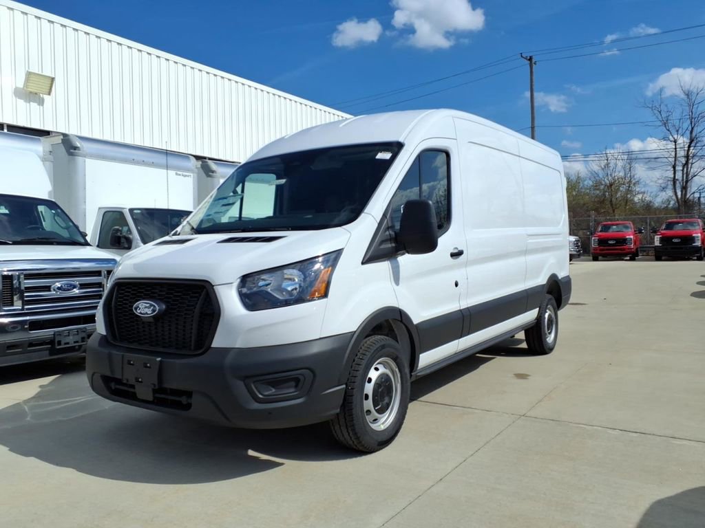 New 2026 Ford Transit 250 148 Medium Roof w/ Load Area Protection Package RWD 360° Tour