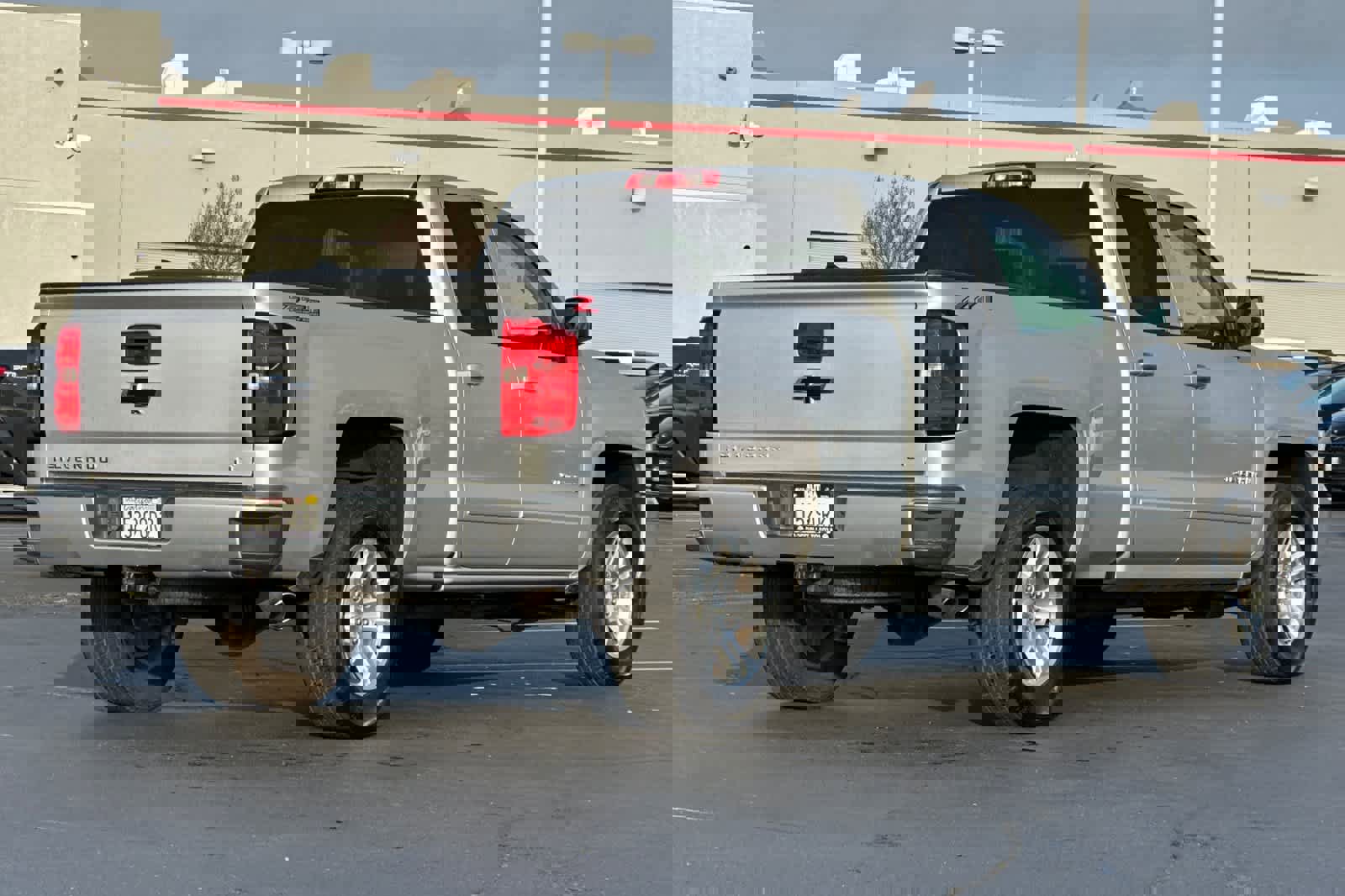 Used 2018 Chevrolet Silverado 1500 LT w/ All Star Edition image 2