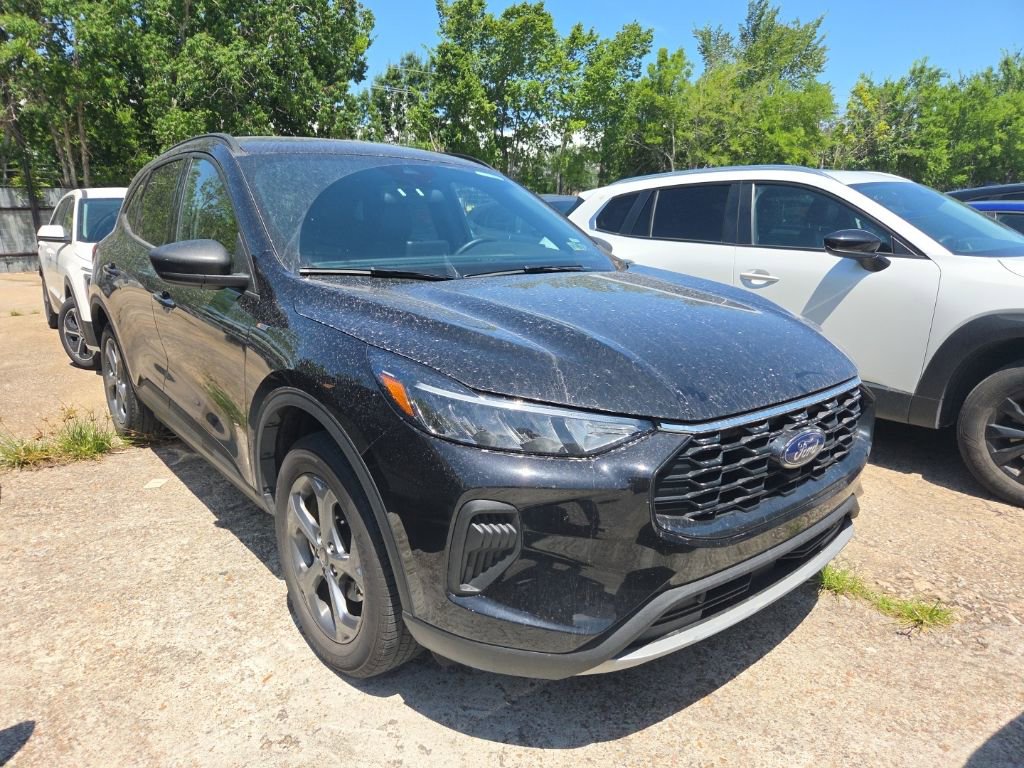 Used 2025 Ford Escape ST-Line AWD/4WD image 6