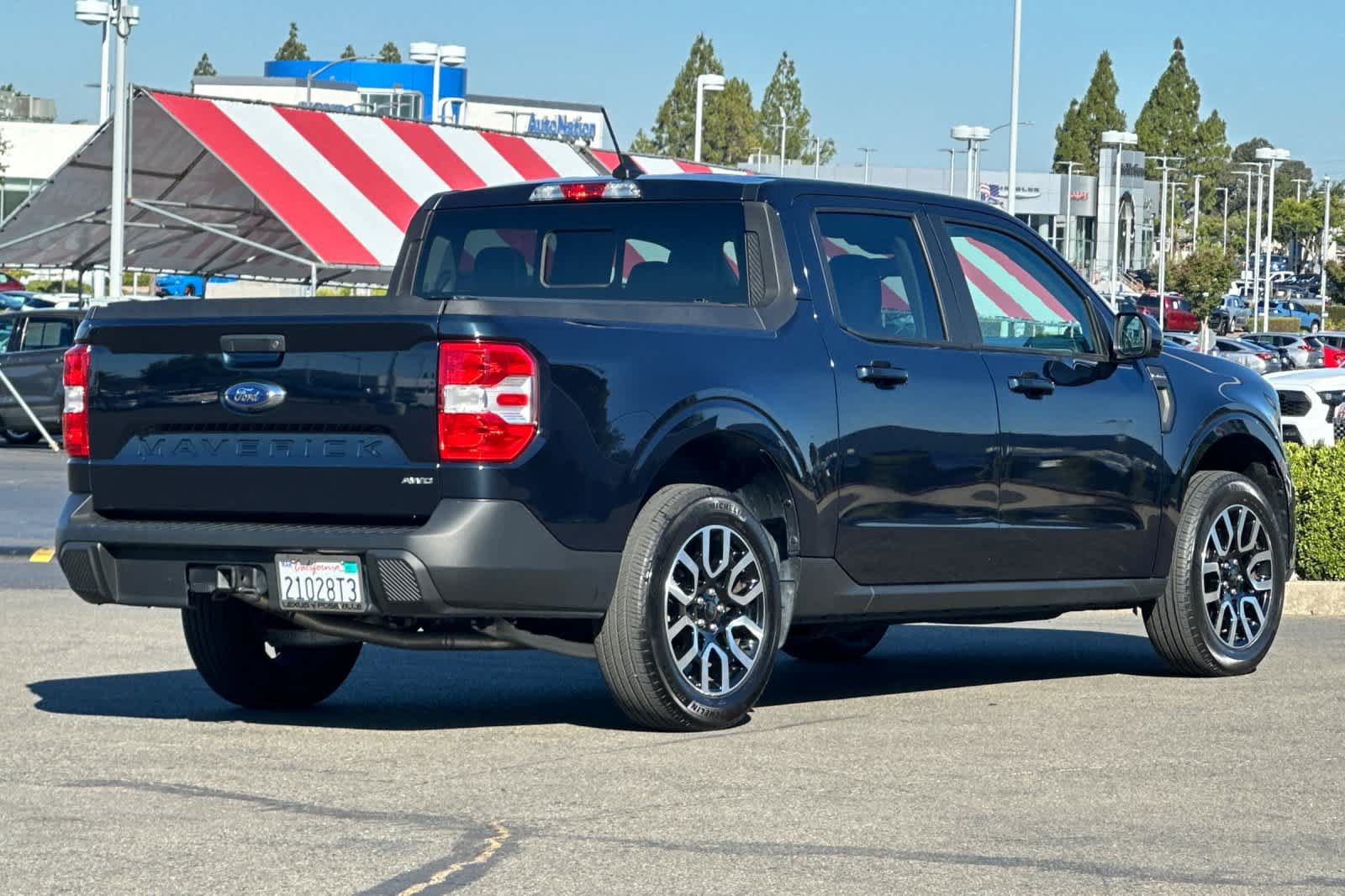Used 2023 Ford Maverick Lariat w/ Lariat Luxury Package AWD/4WD image 2