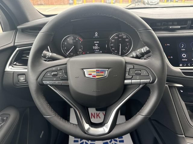 Certified 2024 Cadillac XT6 Luxury w/ LPO, Floor Liner Package AWD/4WD image 37
