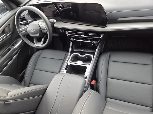 New 2027 Chevrolet Traverse LT w/ Midnight/Sport Edition FWD image 22