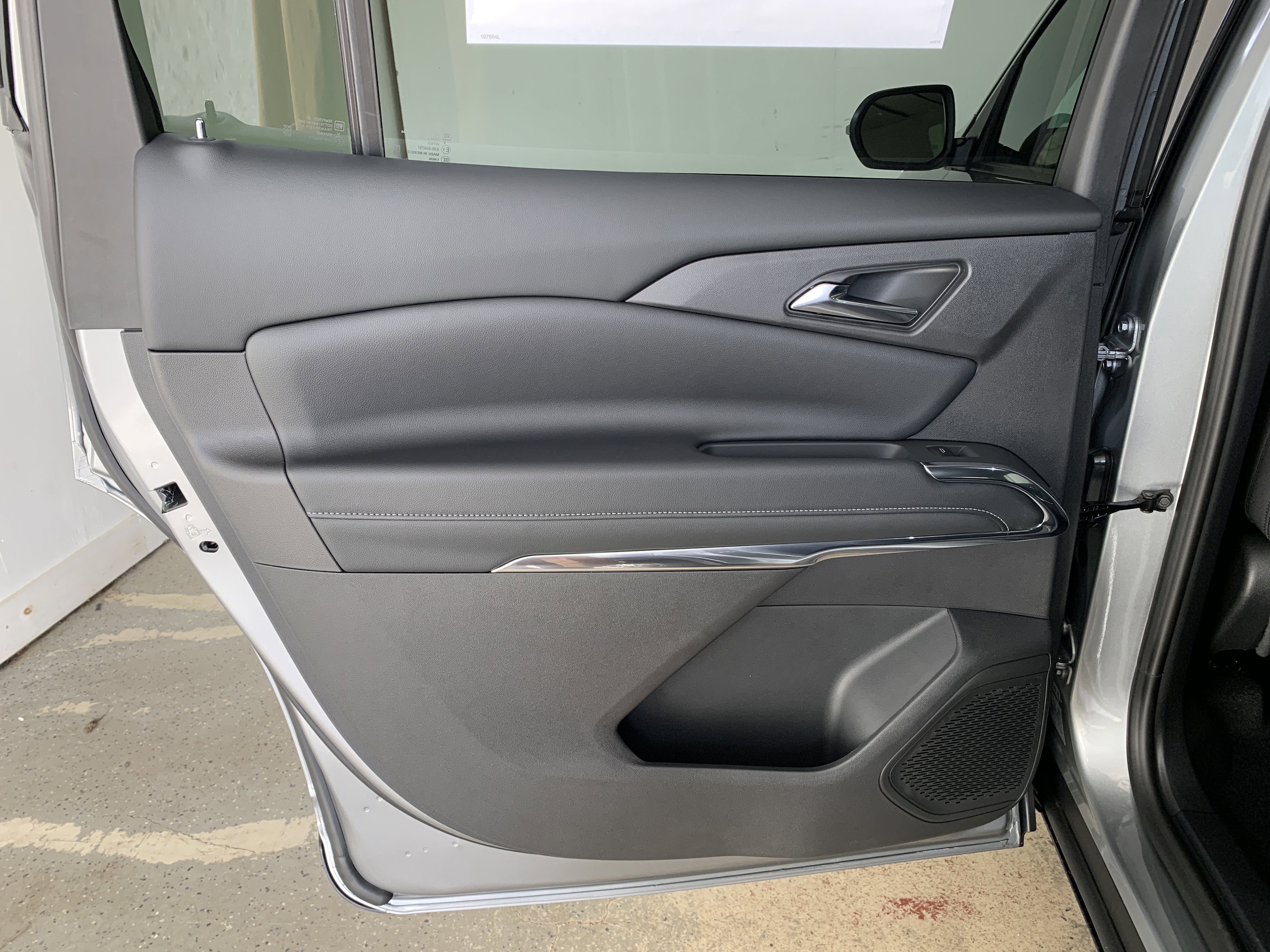 New 2026 Chevrolet Traverse LT image 41