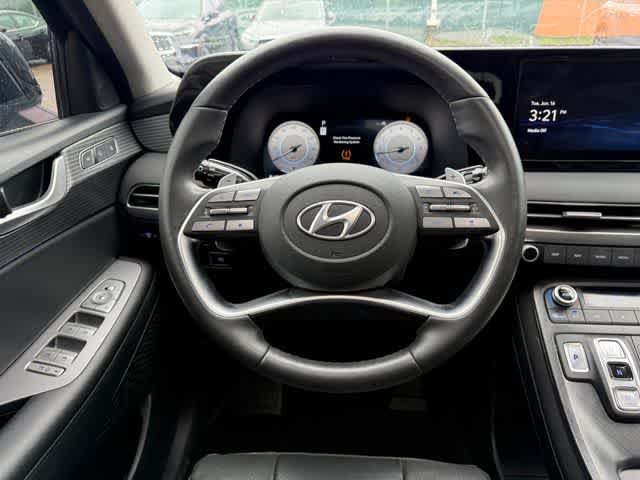 Used 2024 Hyundai Palisade Limited FWD image 9