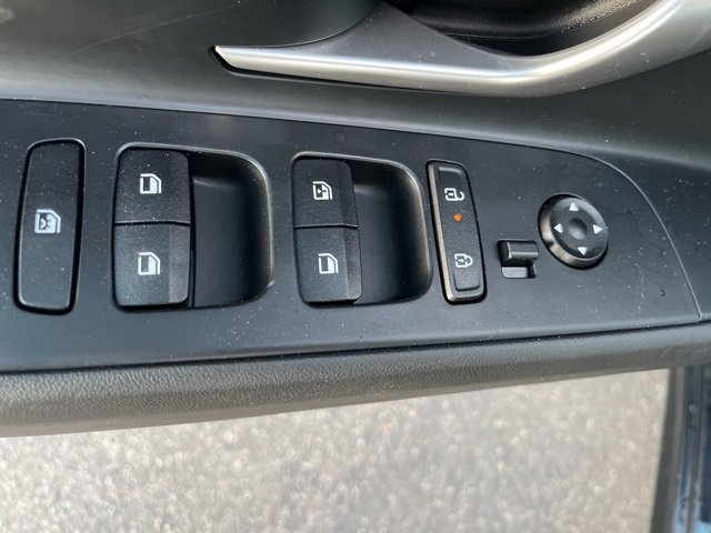 Used 2024 Hyundai Elantra SEL w/ Convenience Package image 11