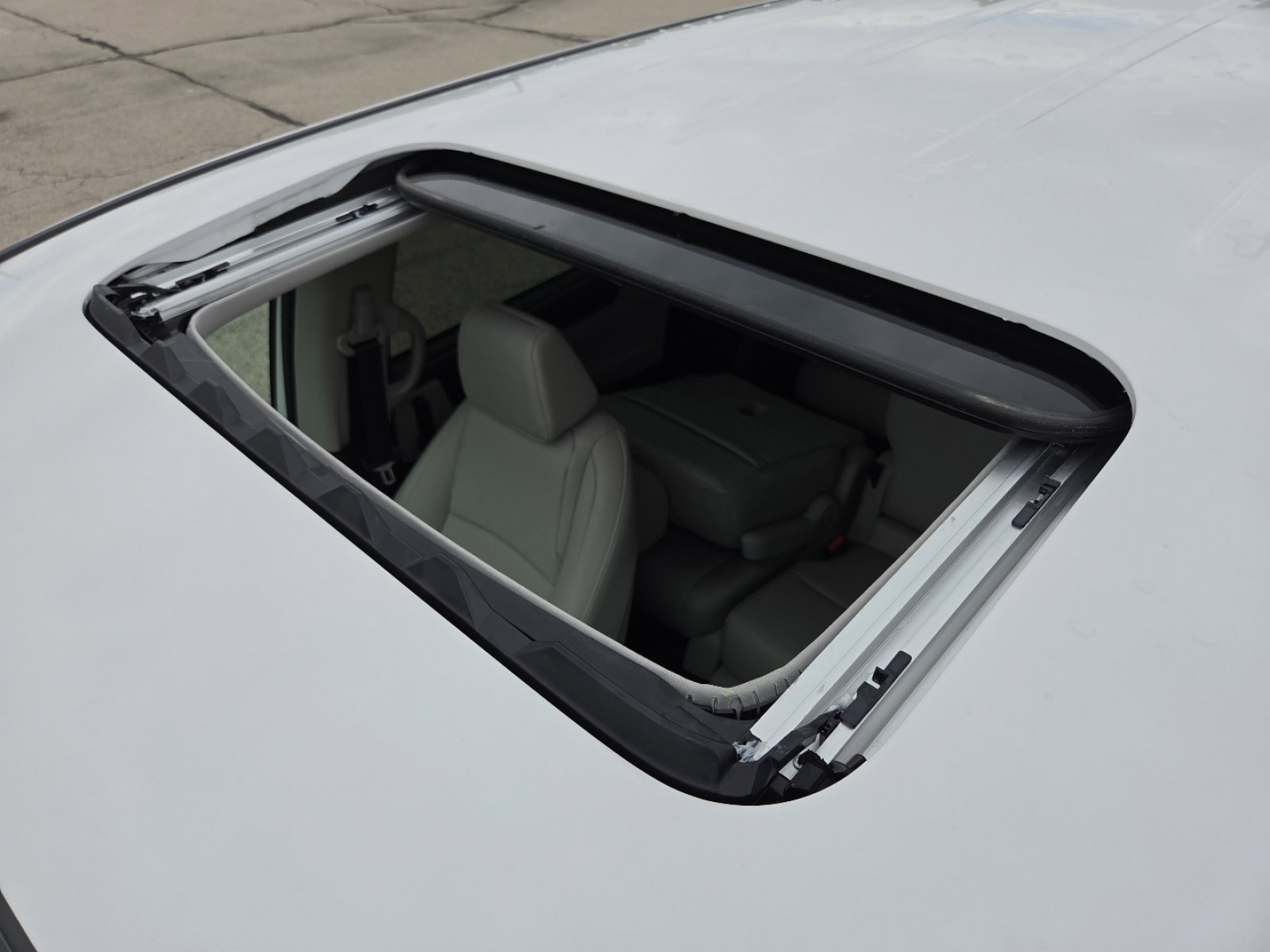 New 2026 Honda Odyssey EX-L image 3