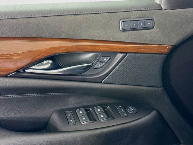 Used 2019 Cadillac Escalade Premium Luxury image 20