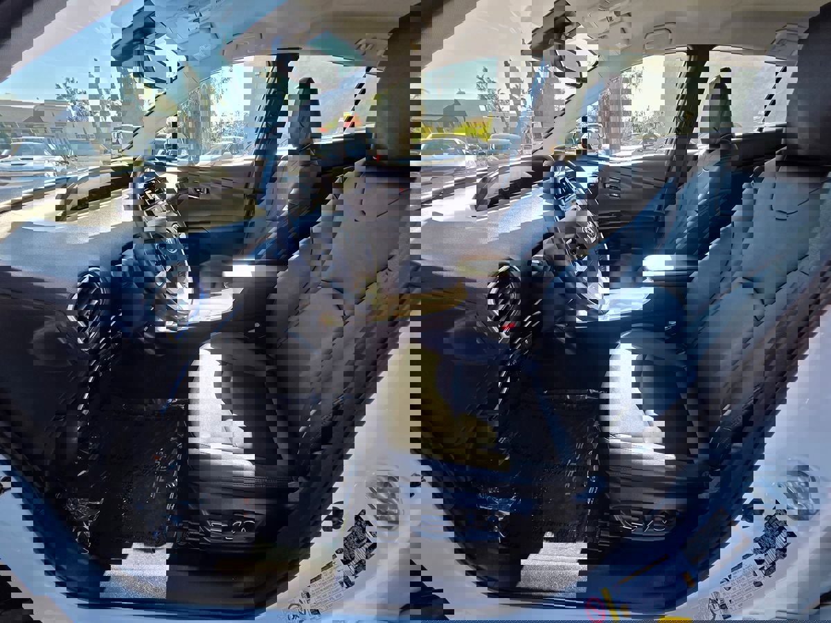 Used 2017 Toyota Prius Four Touring w/ Carpet Mat Package image 16