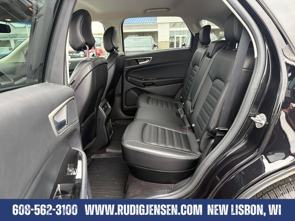 Used 2019 Ford Edge SEL w/ Equipment Group 201A AWD/4WD image 24