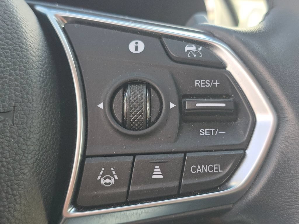Used 2024 Acura MDX SH-AWD w/ Technology Package image 34