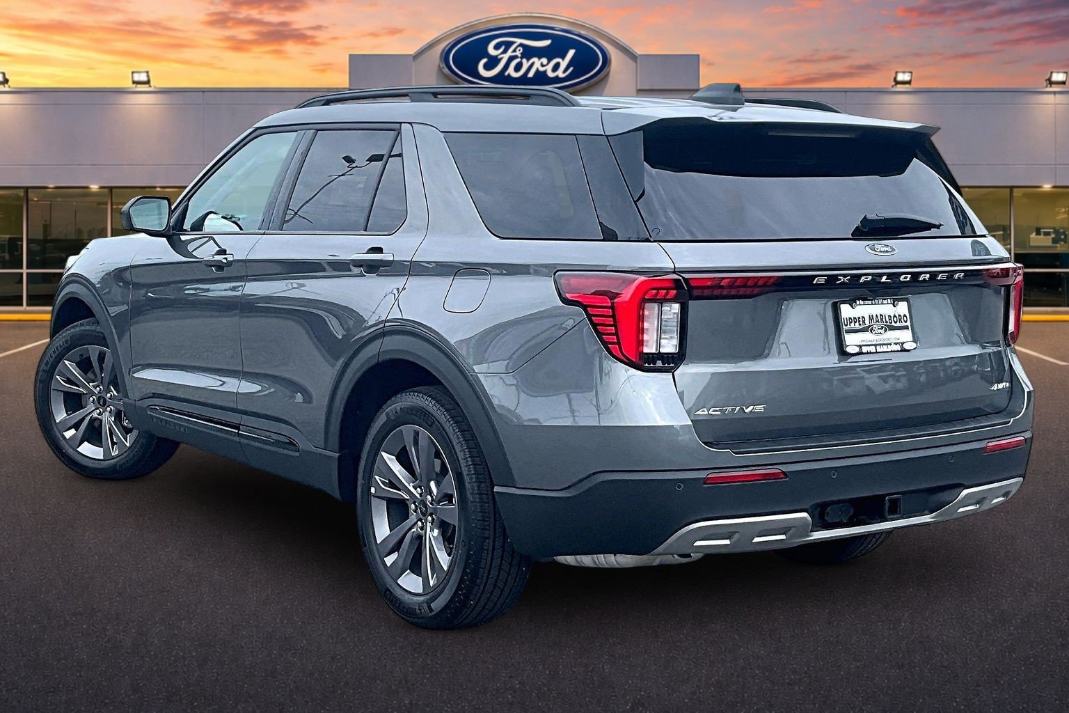 New 2026 Ford Explorer Active w/ Active Comfort Package AWD/4WD image 3