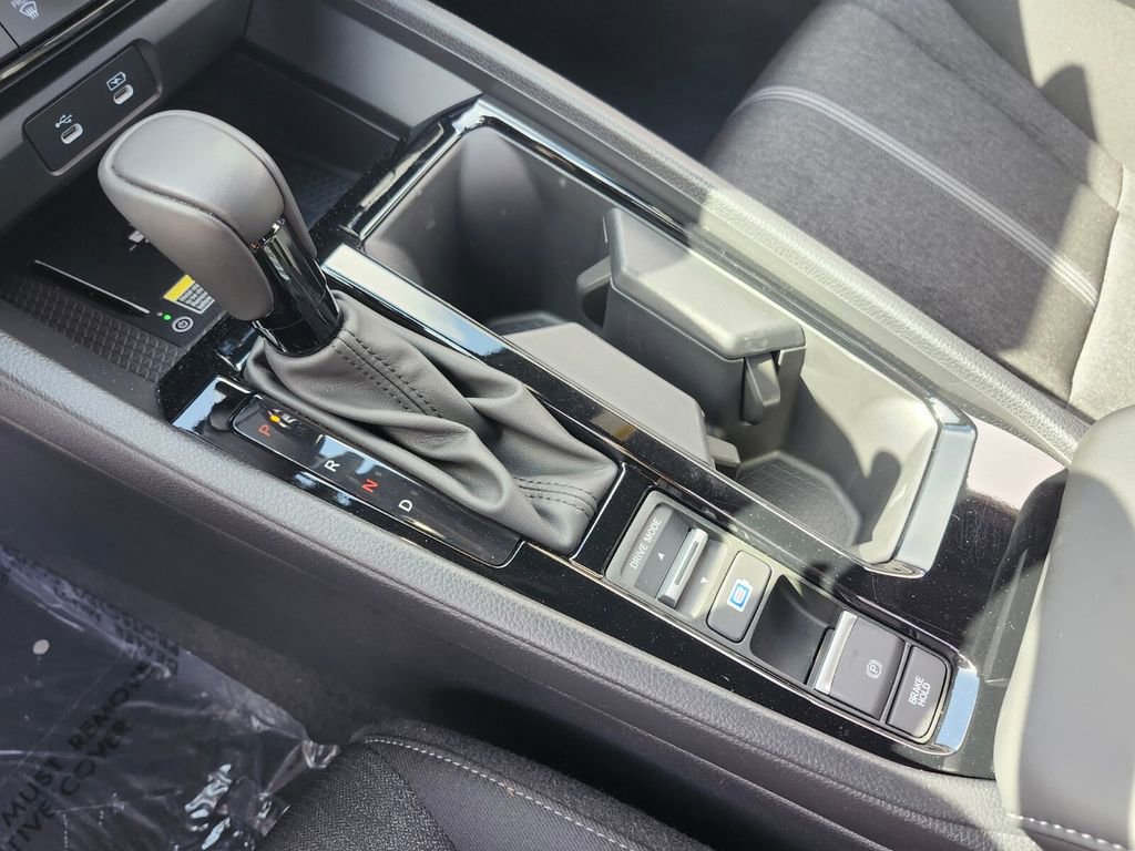 Certified 2025 Honda Accord Sport image 30