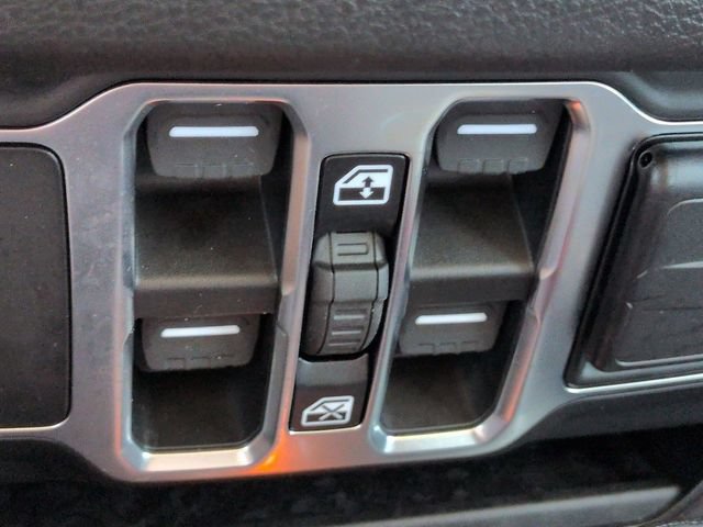 Used 2026 Jeep Gladiator Sport AWD/4WD image 21