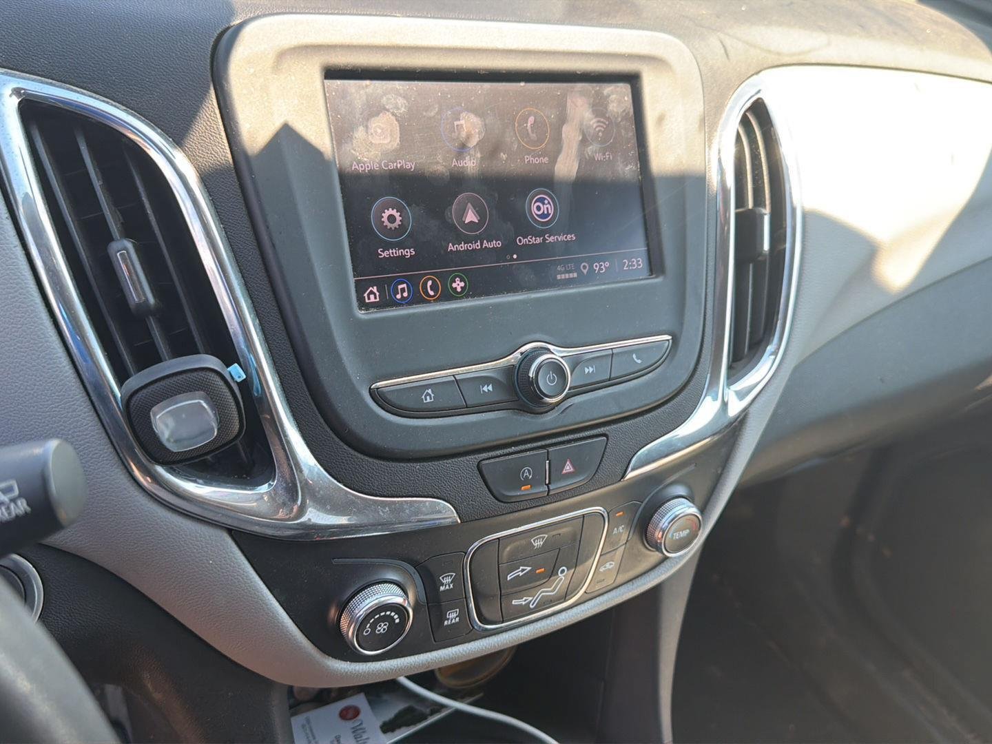 Used 2023 Chevrolet Equinox LT FWD image 13
